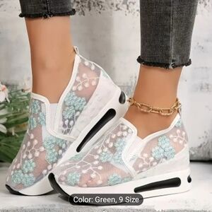 NWOT Floral Lace Slip-On Sneakers, Size 7